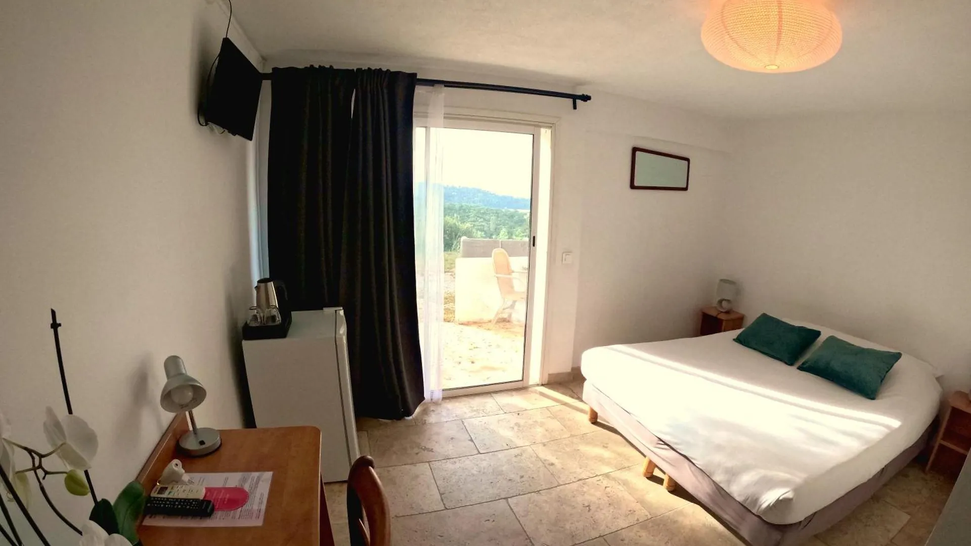 ***  Azur Hotel Le Lavandou Francia