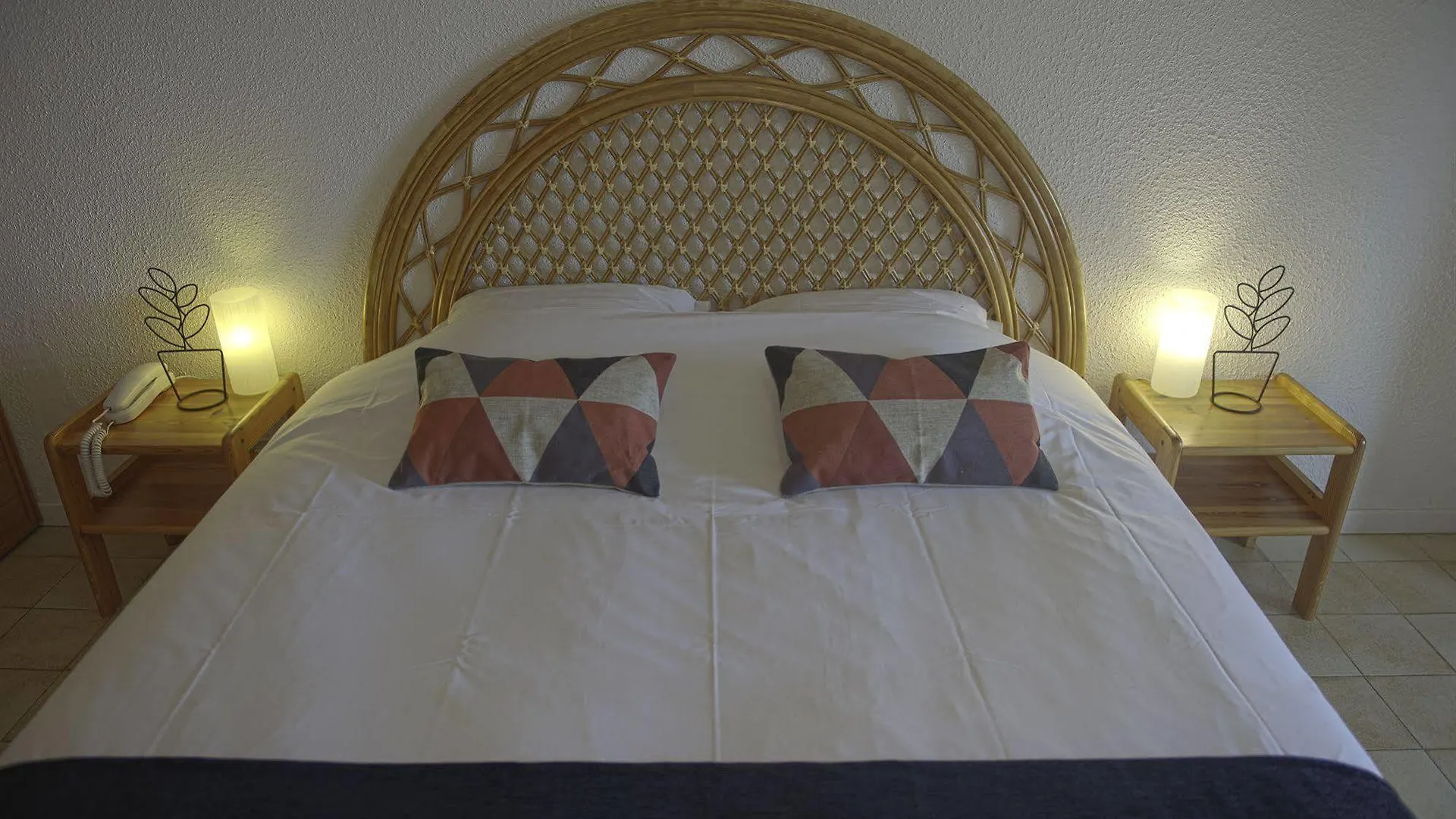 Azur Hotel Le Lavandou 3*,