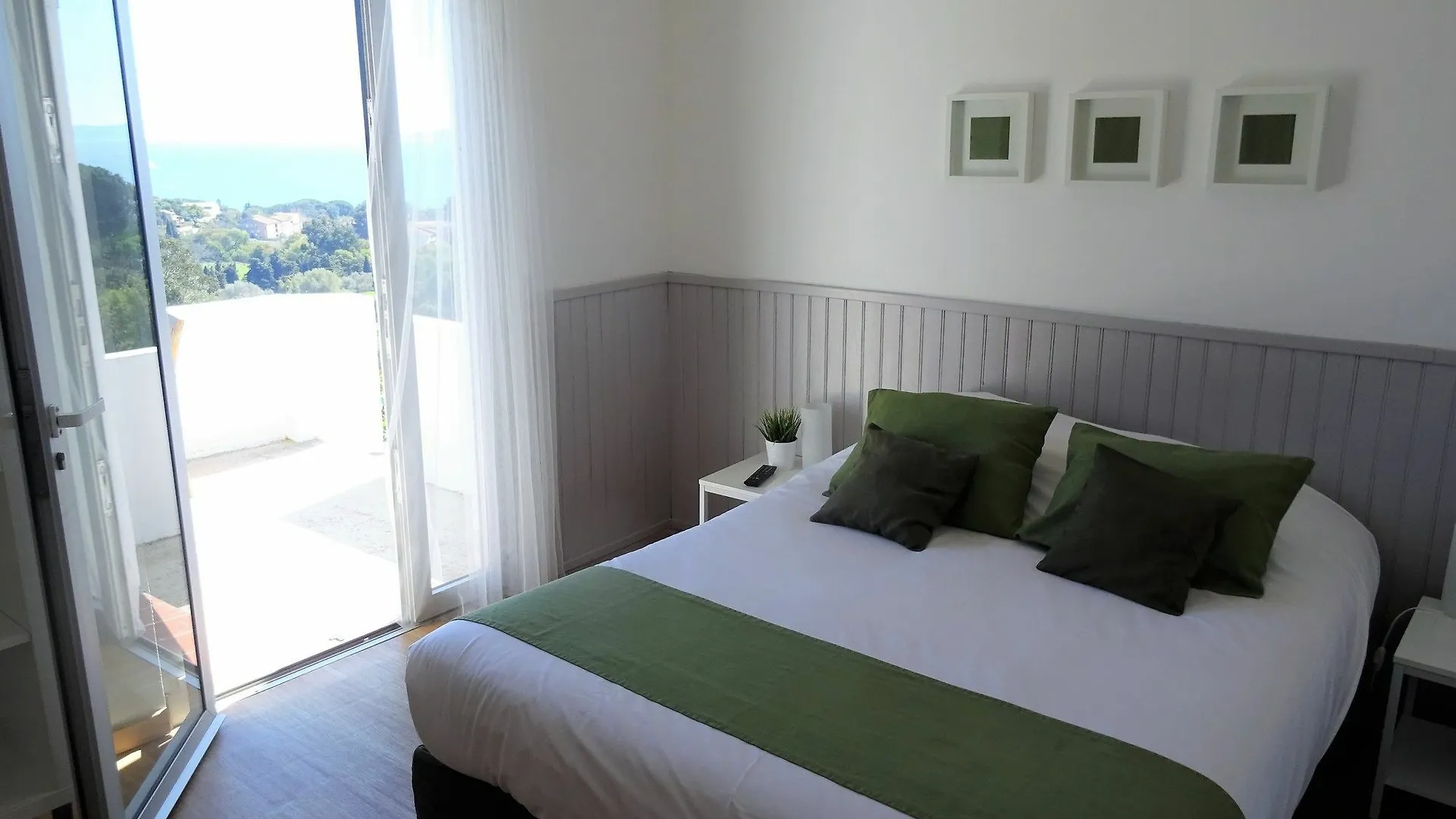 Azur Hotel Le Lavandou