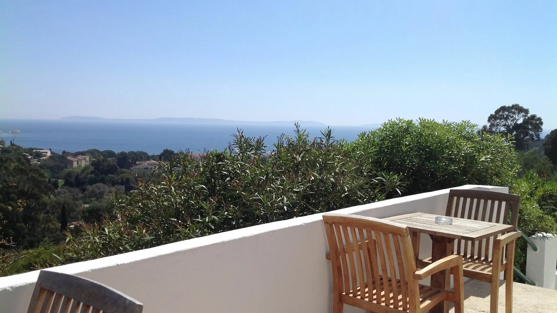 ***  Azur Hotel Le Lavandou Francia