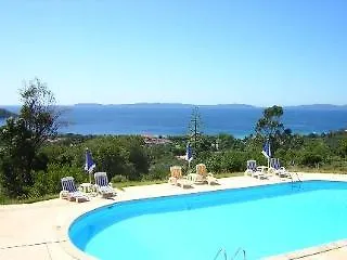 Azur Hotel Le Lavandou 3*,